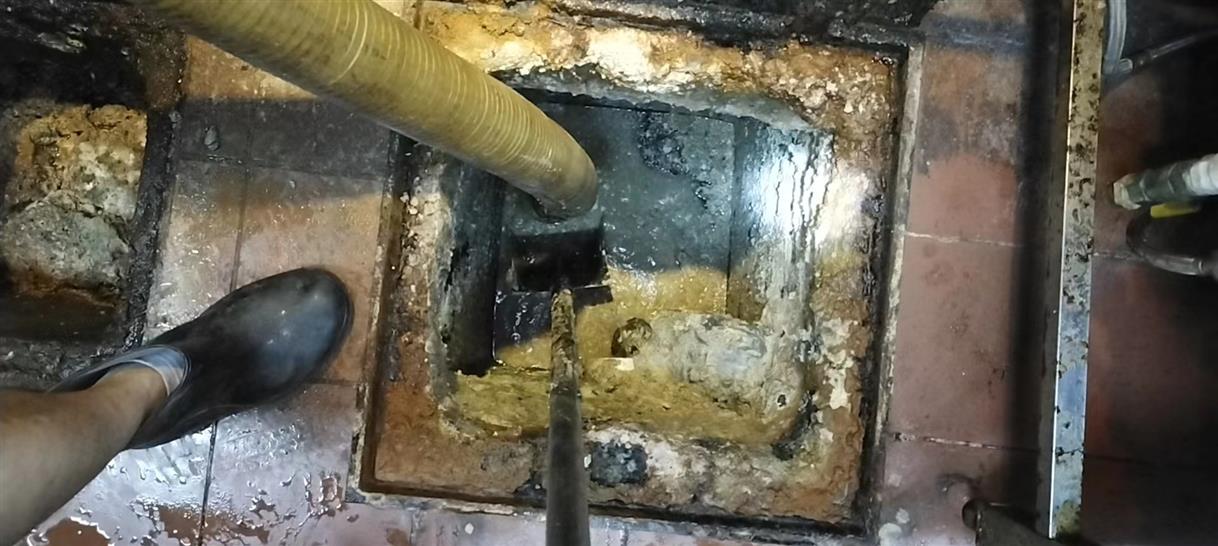 沙洋污水池清理一般都有毒气，怎么预防中毒呢？